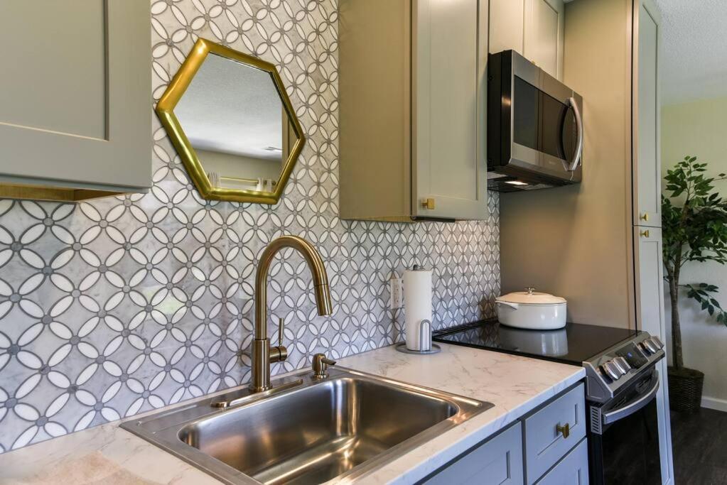 Sparkling Designer 3 Bed Suite By Taneycomo Branson Exterior photo